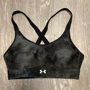 Under Armour Fitted Padded Criss Cross Back Sports Bra, Size XS
